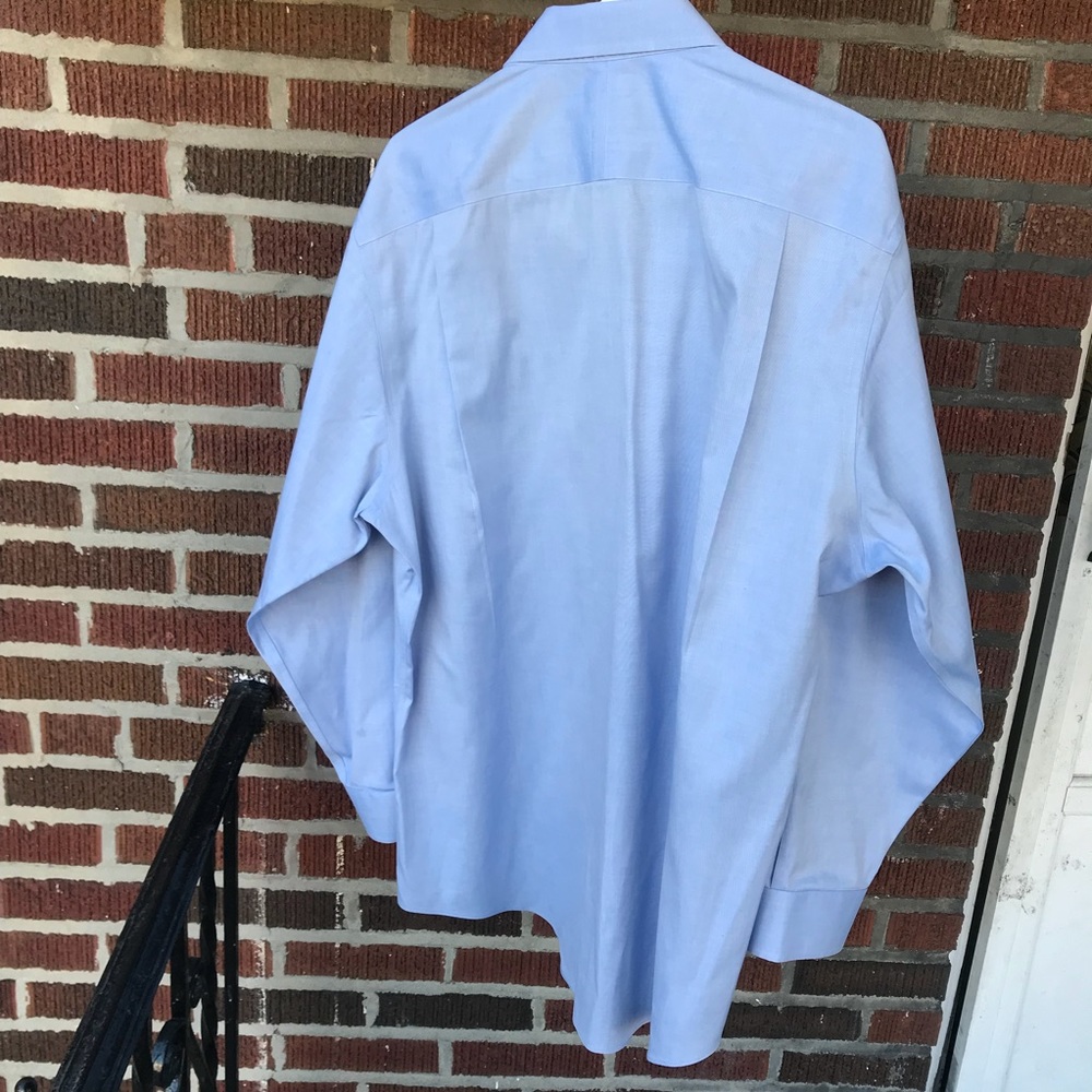 Jos. A. Bank Traveler’s Collection Dress Shirt - Picture 3 of 6